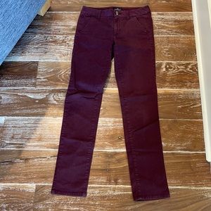 American Eagle burgundy skinny chinos - sz 2 reg